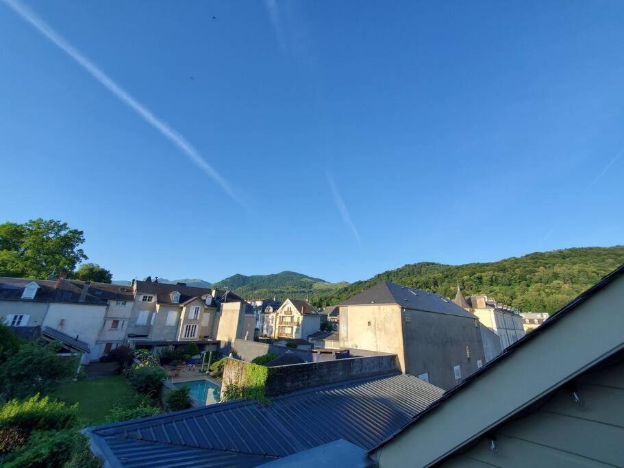 Le Petit St-Jean Lägenhet Bagnères-de-Bigorre Exteriör bild